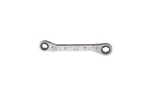 Reversible Ratcheting Box Wrench, 1/2 x 9/16in Reversible Ratcheting Box Wrench, 1/2 x 9/16in